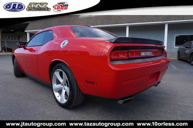 2010 Dodge Challenger SRT8