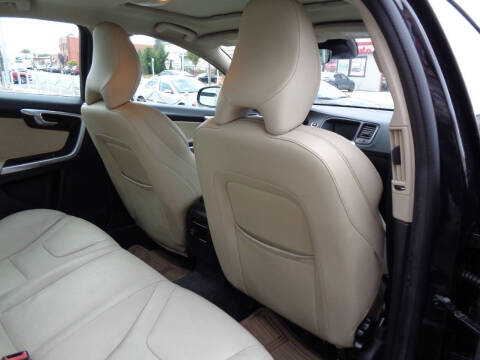 2017 Volvo S60 T5 Dynamic