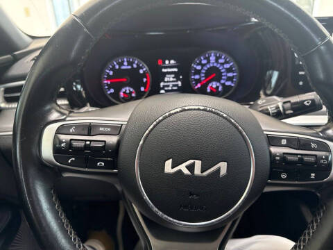 2023 Kia K5