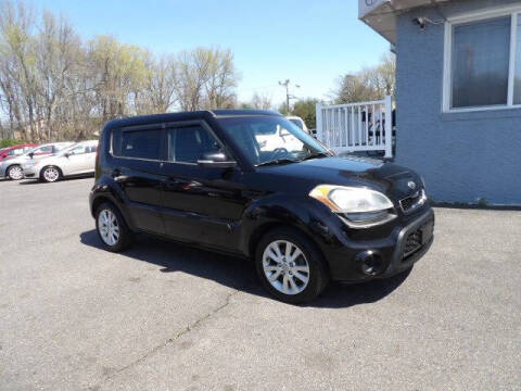 2012 Kia Soul +