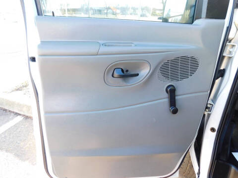 2006 Ford E-Series E-350 SD