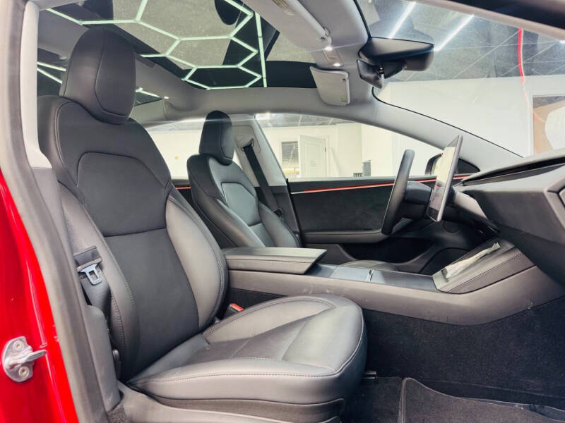 2025 Tesla Model 3 Long Range