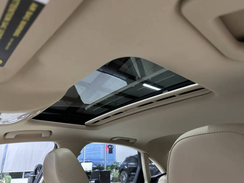 2014 Audi A4 2.0T quattro Premium Plus