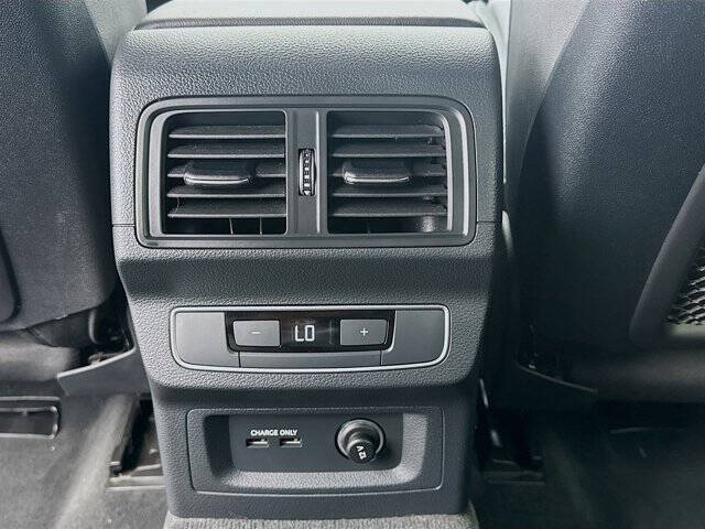 2022 Audi SQ5 Sportback 3.0T quattro Premium Plus