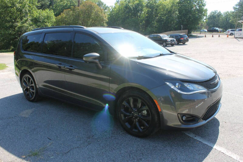 2020 Chrysler Pacifica Limited