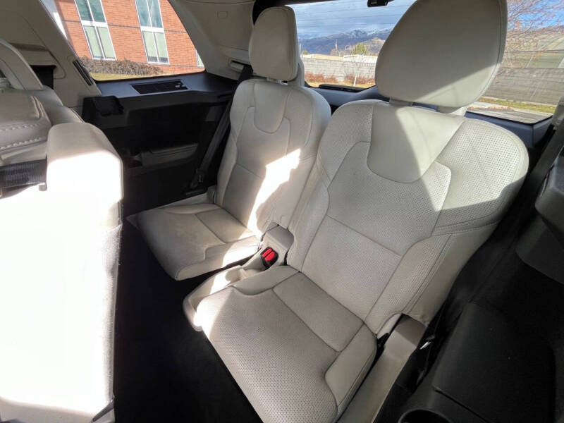 2016 Volvo XC90 T6 Inscription