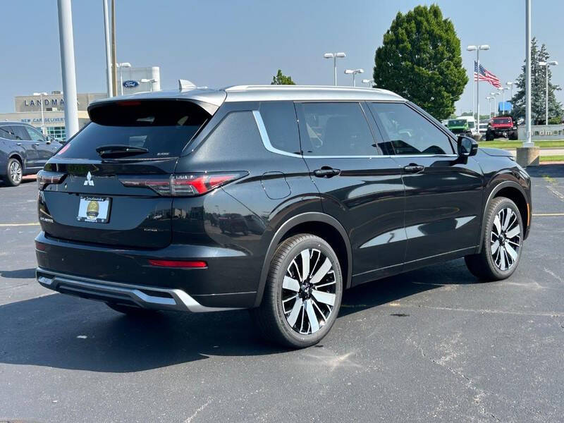 2025 Mitsubishi Outlander SEL Platinum Edition