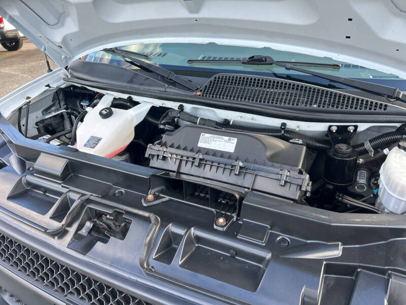 2019 Chevrolet Express 2500