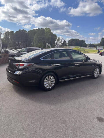 2017 Hyundai Sonata Hybrid SE