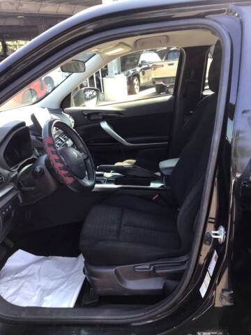 2024 Mitsubishi Eclipse Cross LE