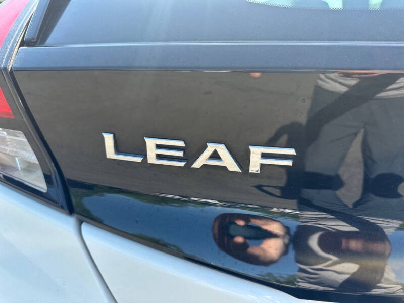 2018 Nissan LEAF S