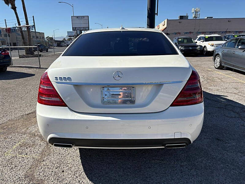 2013 Mercedes-Benz S-Class S 550