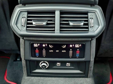 2024 Lamborghini Urus S