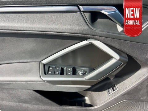 2021 Audi Q3 quattro S line Prem Plus 45 TFSI