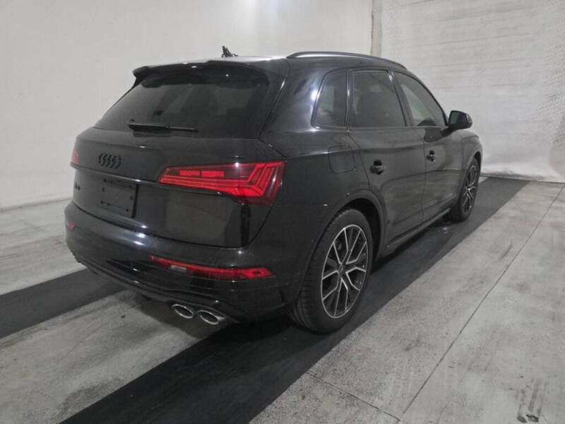 2023 Audi SQ5 3.0T quattro Prestige