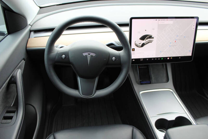 2022 Tesla Model Y Long Range