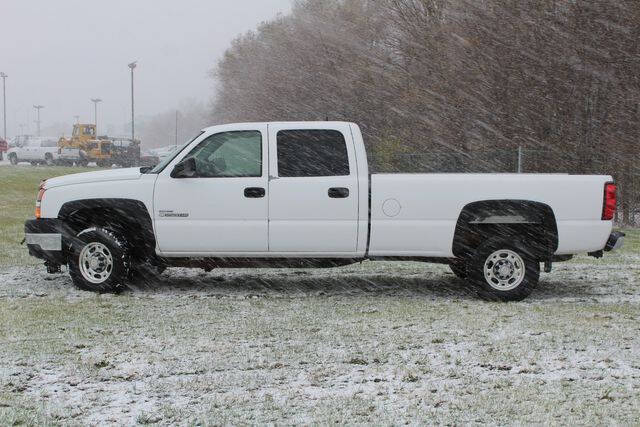 2007 Chevrolet Silverado Classic 2500HD Work photo 2