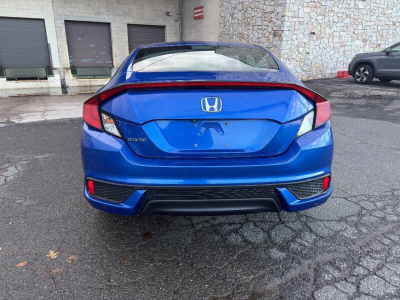 2017 Honda Civic LX-P