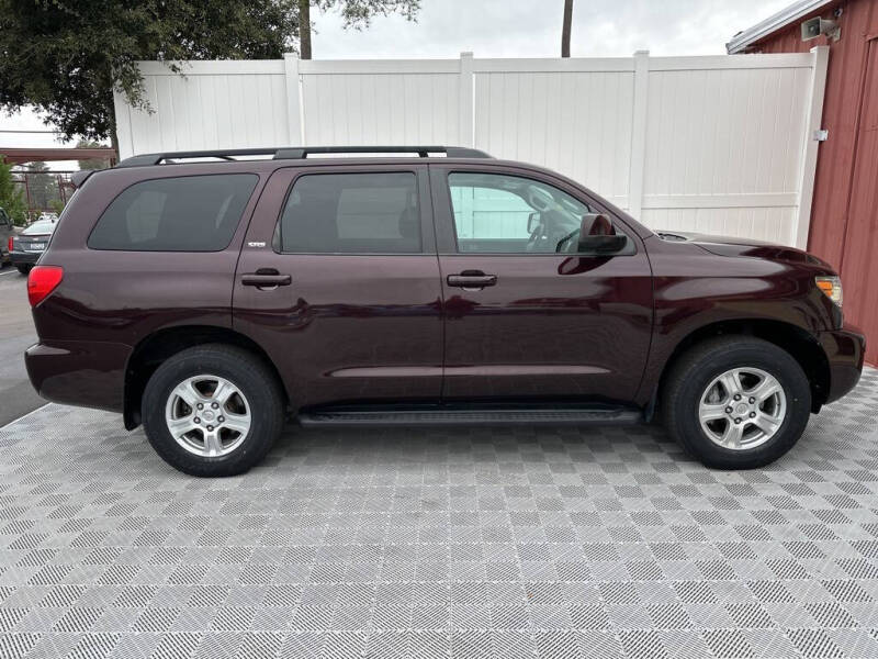 2016 Toyota Sequoia SR5