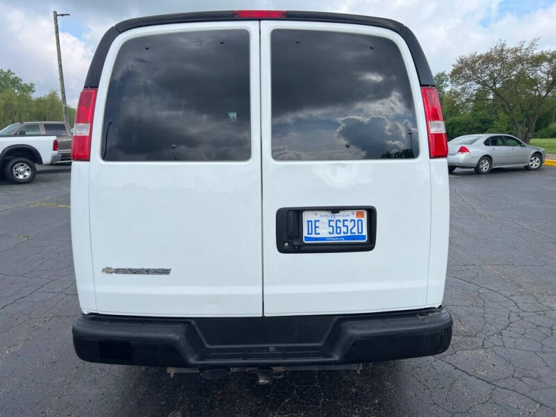 2019 Chevrolet Express LS 3500