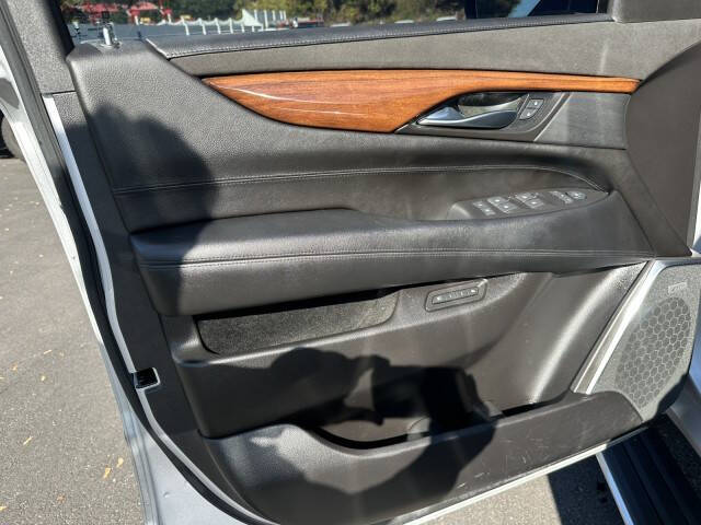 2016 Cadillac Escalade ESV Premium Collection