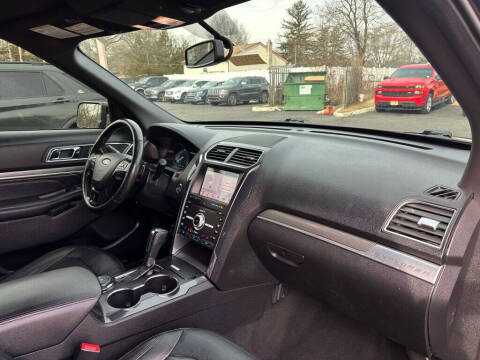 2019 Ford Explorer Sport