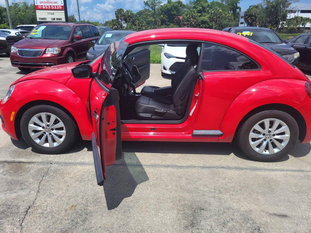 2017 Volkswagen Beetle for sale at FAMILY AUTO BROKERS in Longwood, FL