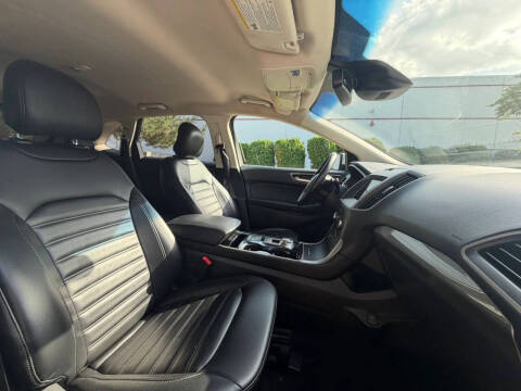 2019 Ford Edge SEL