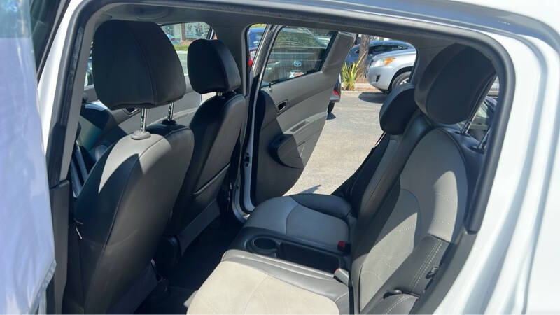 2015 Chevrolet Spark 2LT CVT