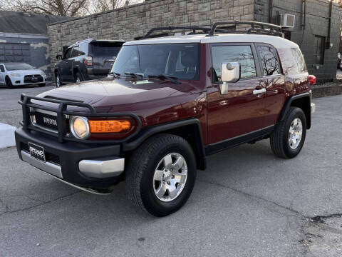 2008 Toyota FJ Cruiser for sale at Efkamp Auto Sales on 2nd in Des Moines IA