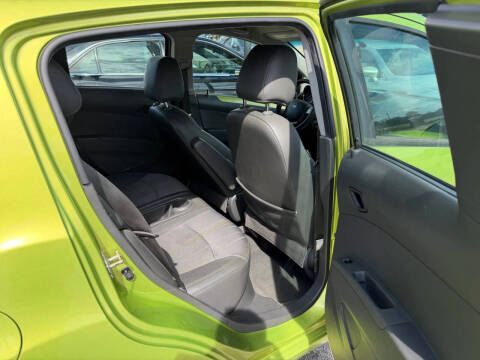 2013 Chevrolet Spark 1LT Auto