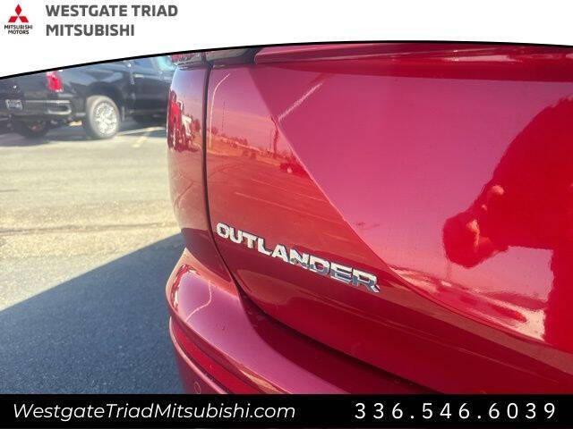 2025 Mitsubishi Outlander PHEV SEL