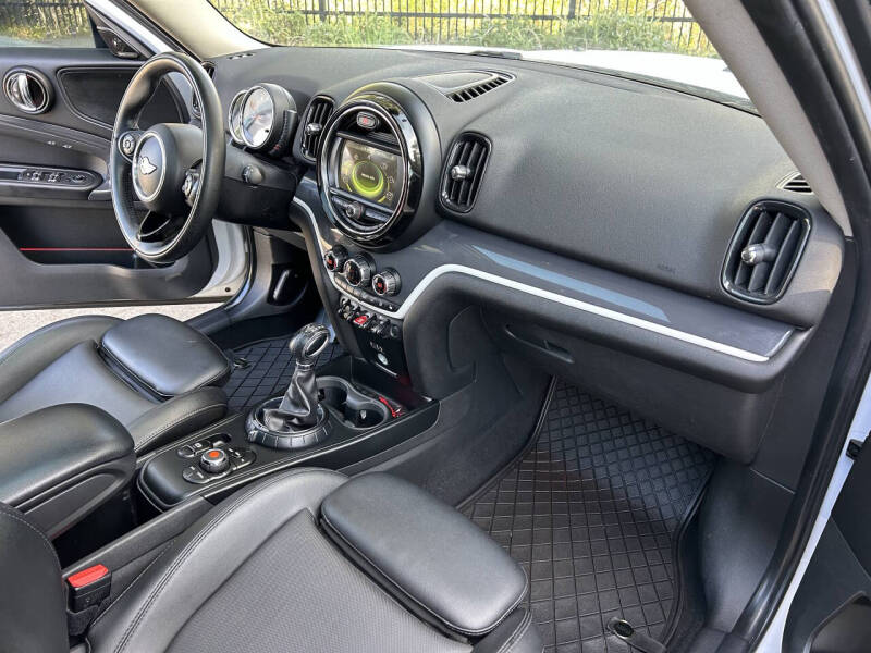 2017 MINI Countryman Cooper S
