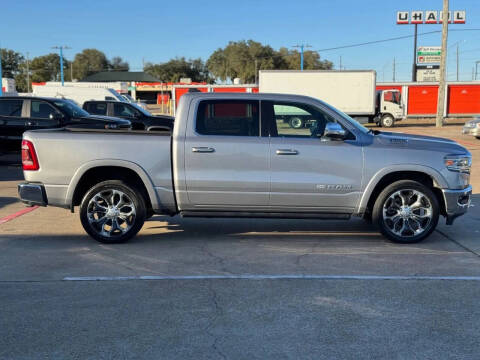 2019 RAM 1500 Laramie Longhorn
