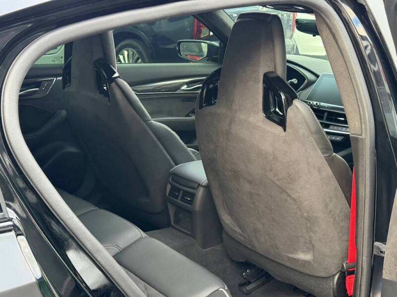 2024 Cadillac CT5-V Blackwing