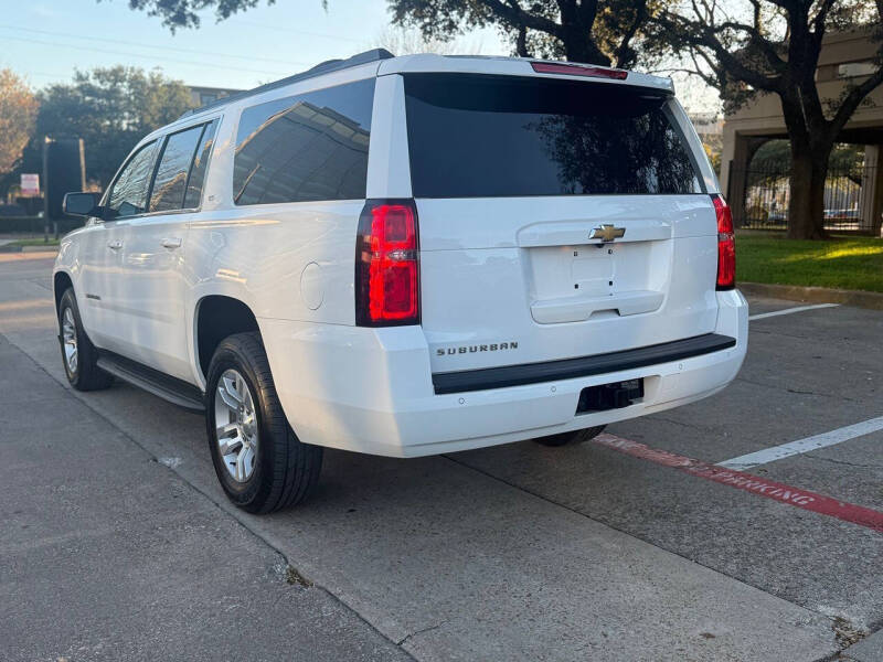 2016 Chevrolet Suburban LS