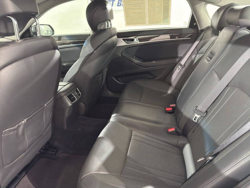 2020 Genesis G80