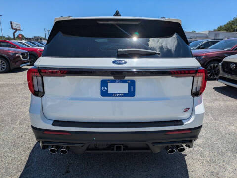 2025 Ford Explorer ST