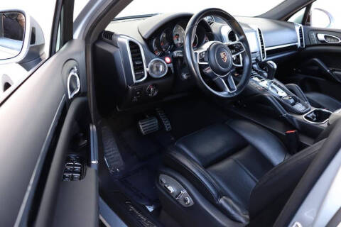 2018 Porsche Cayenne S