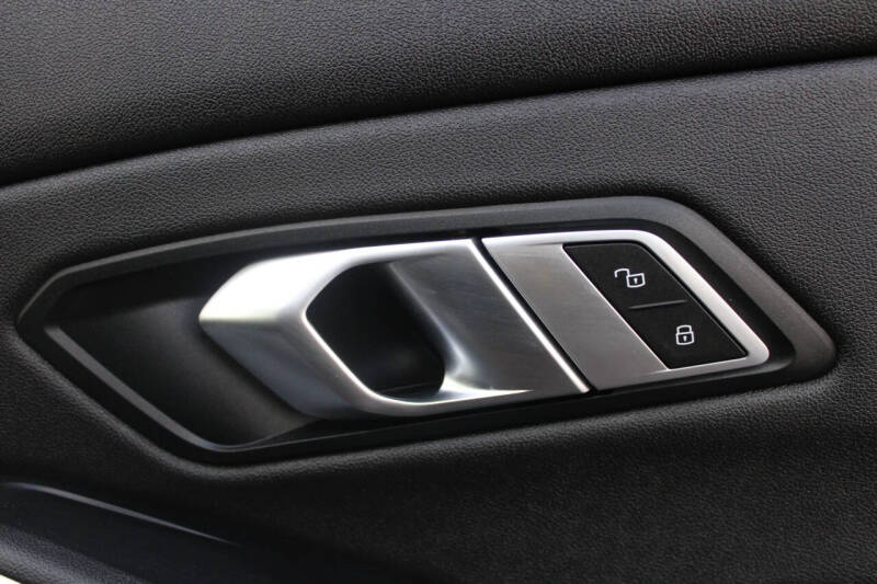 2021 BMW 3 Series 330i