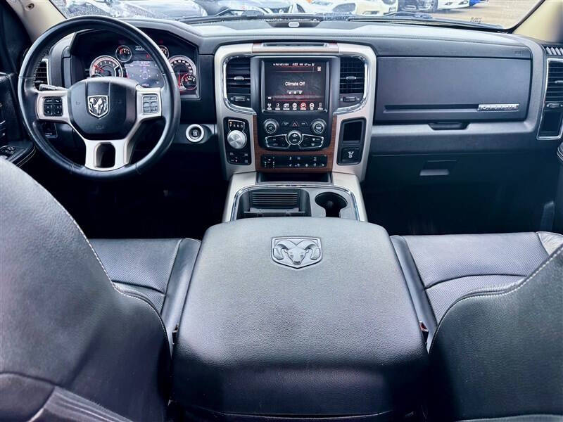 2016 RAM 1500 Laramie