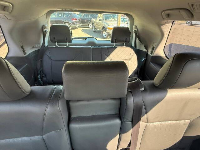 2009 Lexus LX 570