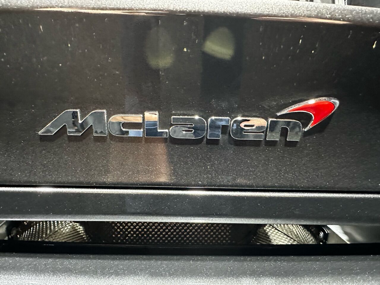 2018 McLaren 570GT 33