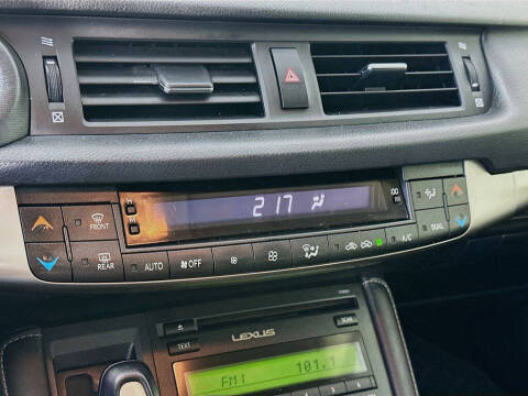 2014 Lexus CT 200h