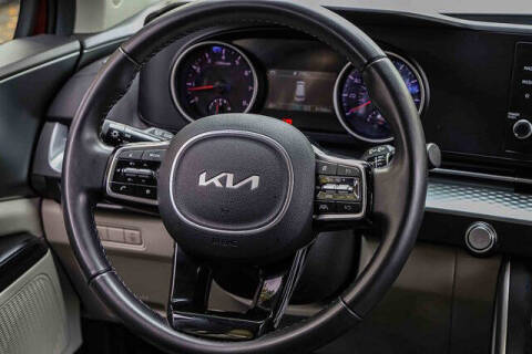 2023 Kia Carnival