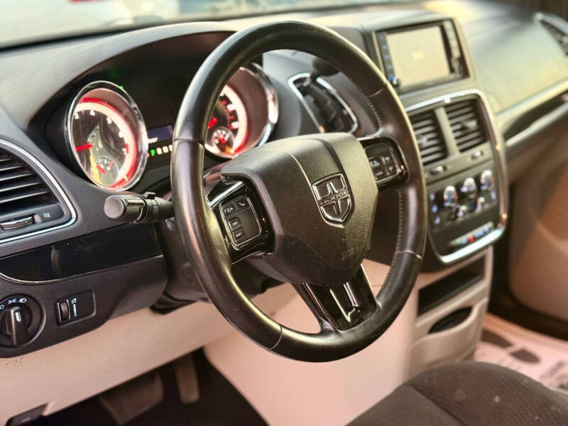 2016 Dodge Grand Caravan SE