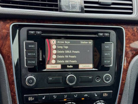 2013 Volkswagen Passat TDI SEL Premium