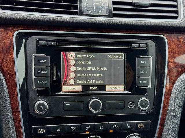 2013 Volkswagen Passat TDI SEL Premium