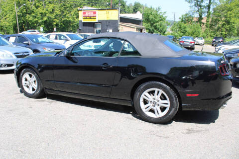 2014 Ford Mustang V6