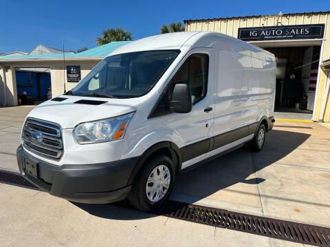 2017 Ford Transit-350 XL w/Sliding Pass-Side Cargo-Door High Roof